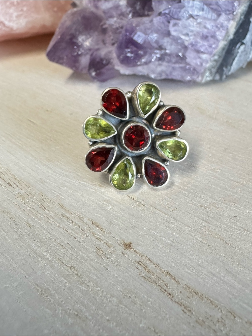 Green Peridot & Red Garnet Sterling Silver Floral Statement Ring -Size 6.75- 7 - Picture 3 of 7